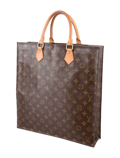 sac a main cadenas louis vuitton|Louis Vuitton monogram sac plat.